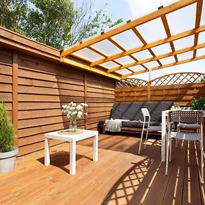 https://rj-hostel-chrobrego-79.sopothotels.com